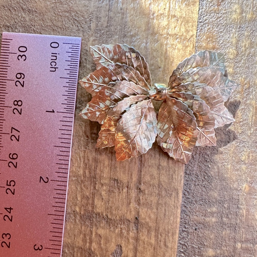 RARE Vintage Napier Leaves Bow Brooch Pin MCM Mid Century-Modern Gold Signed - Picture 12 of 13